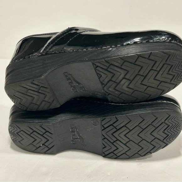 Dansko Professional Black Patent Leather Clogs Shoes Women's EU 38/US 7.5-8 - Picture 8 of 12